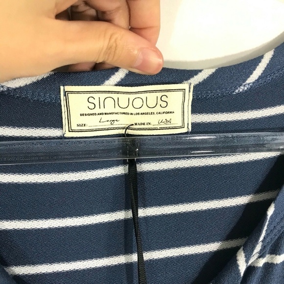 Sinuous Striped Shirt L Blue White Short Sleeve Top Blouse - Picture 4 of 5